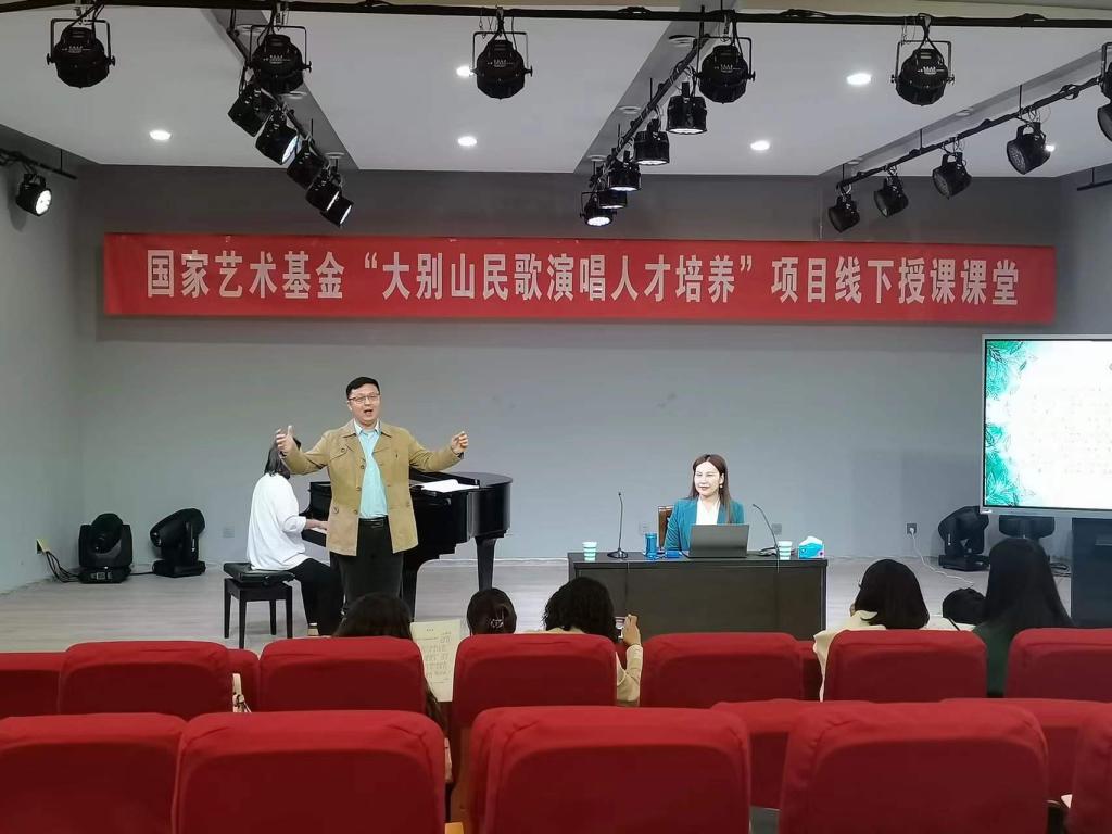 皇冠体体育官网