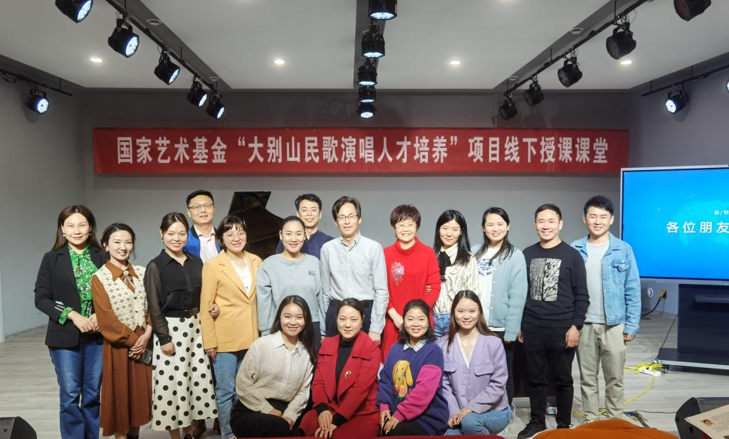 皇冠体体育官网