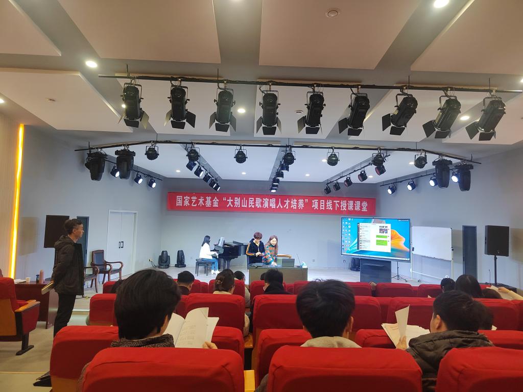 皇冠体体育官网