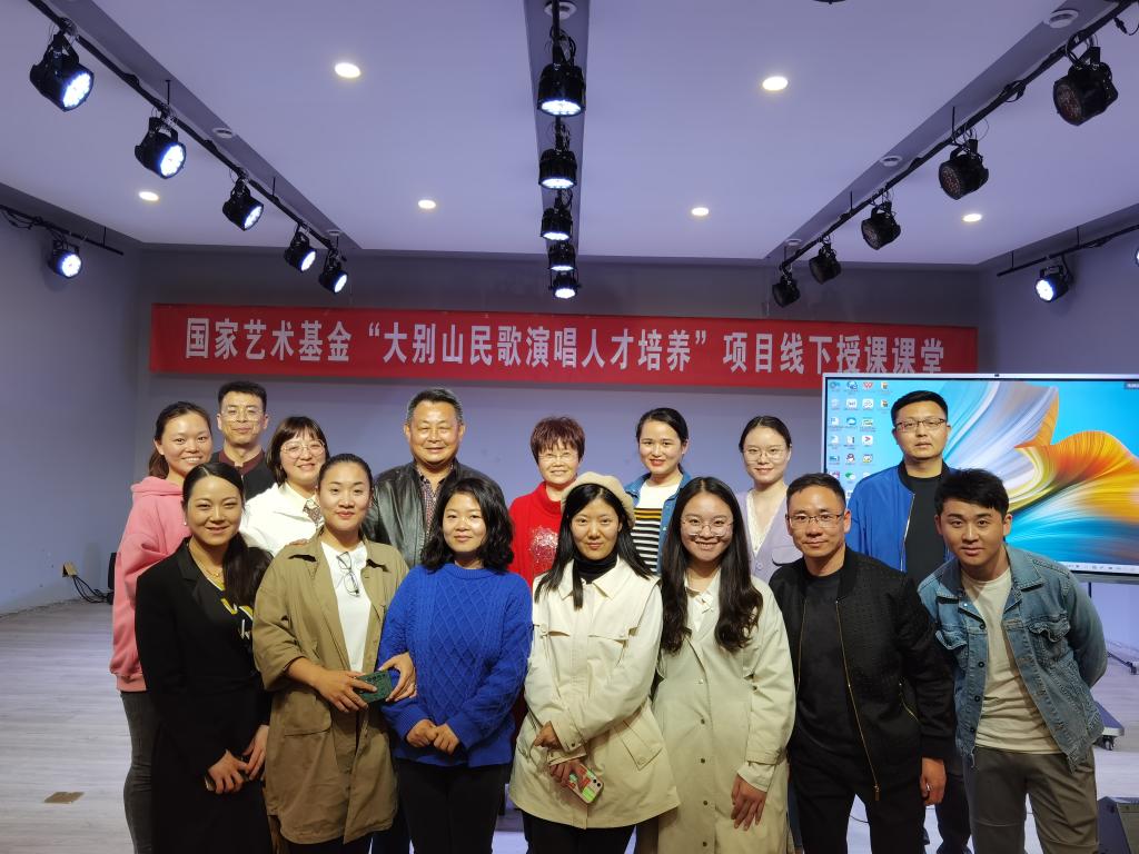 皇冠体体育官网