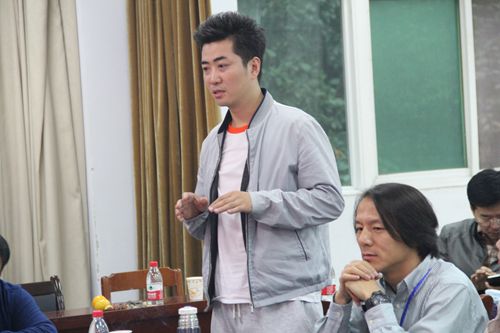 皇冠体体育官网成功举办校友座谈会