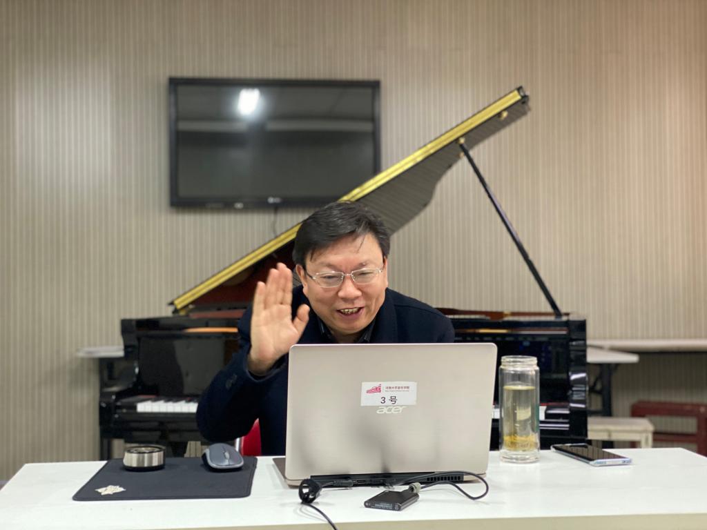 皇冠体体育官网