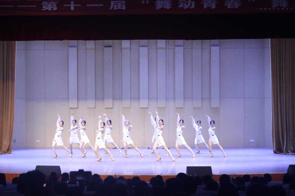 皇冠体体育官网