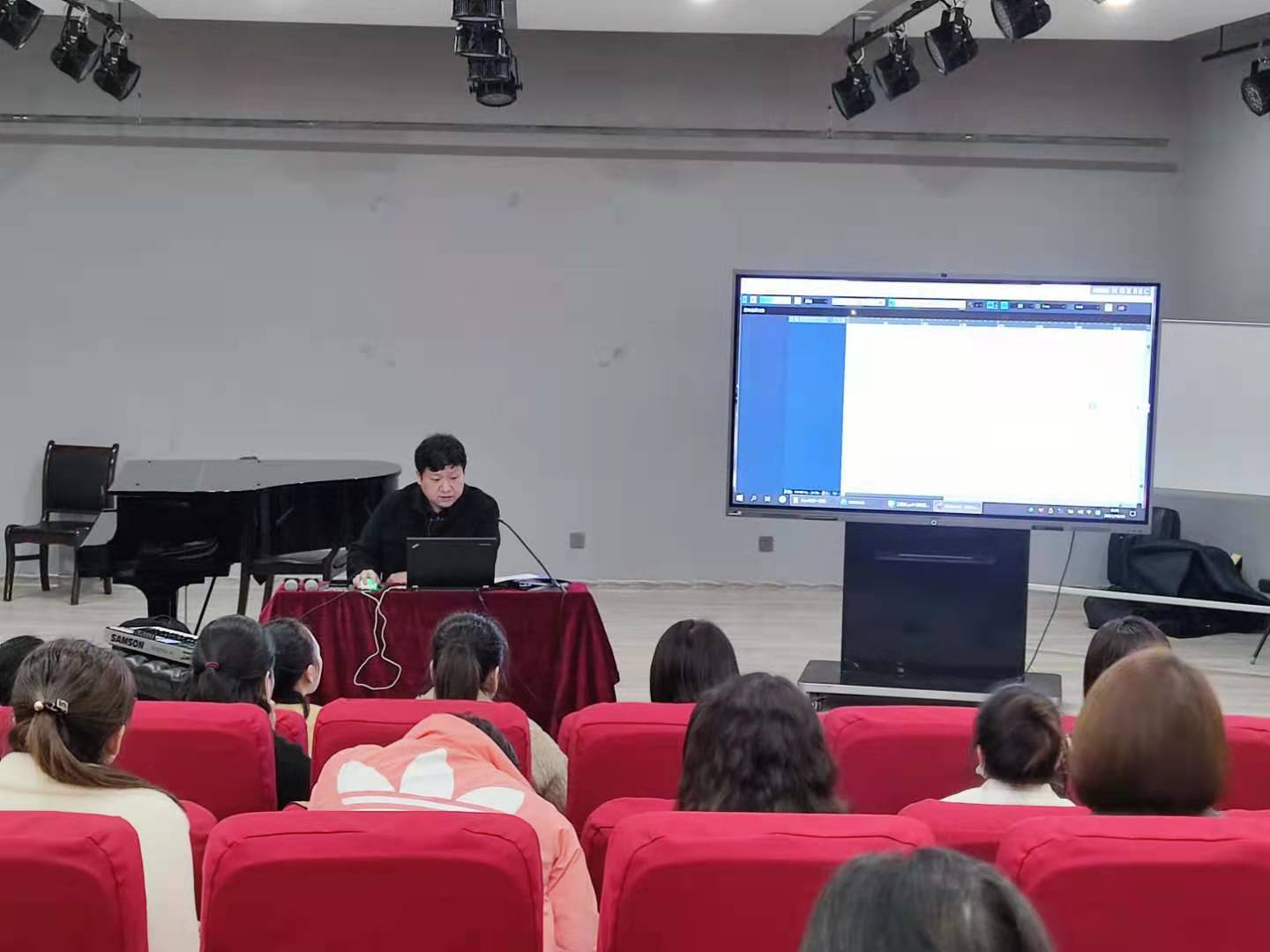 皇冠体体育官网