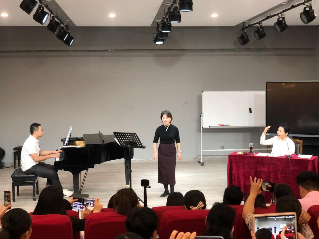 皇冠体体育官网