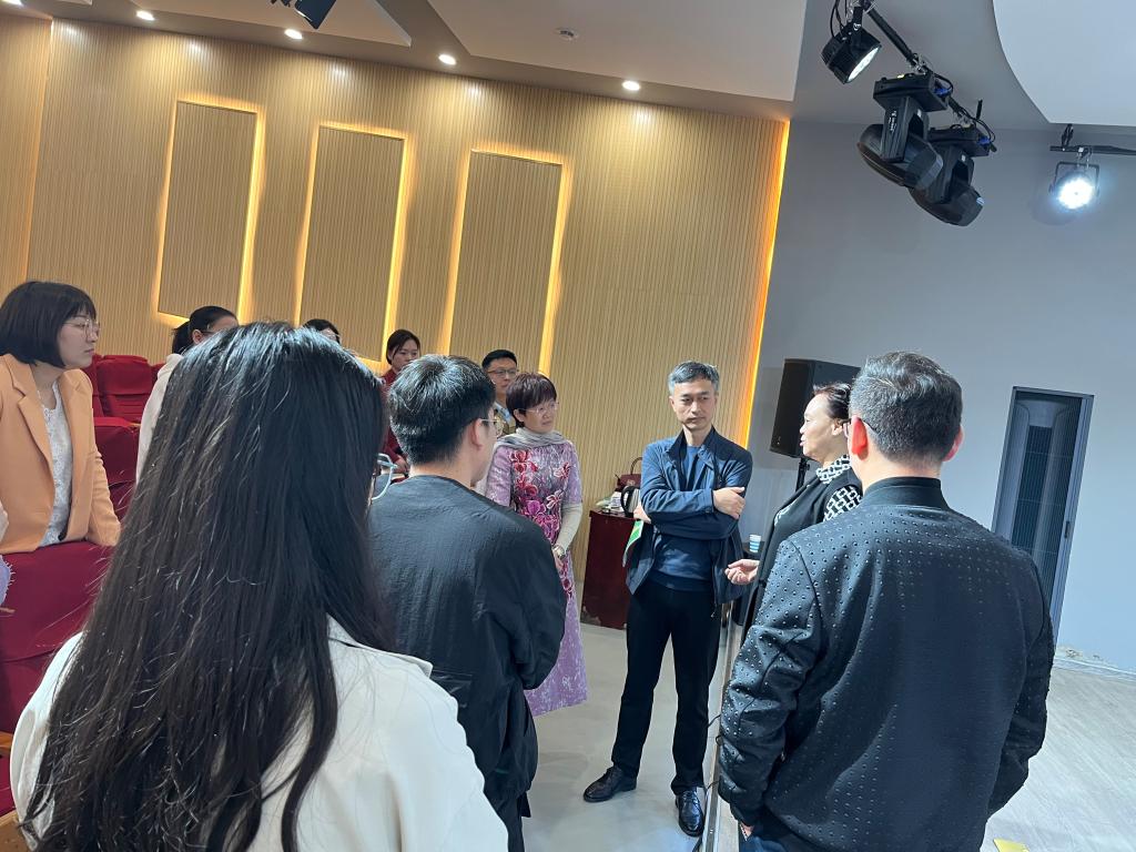 皇冠体体育官网